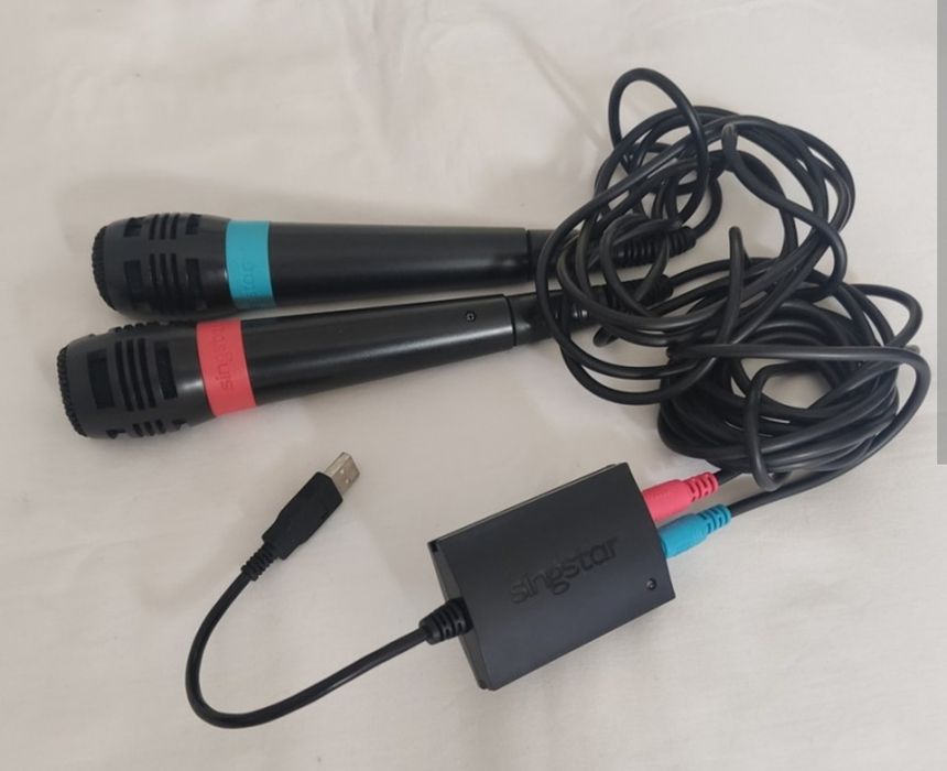 Playstation 2 slim (ps2) + comando + eyetoy + microfones singstar