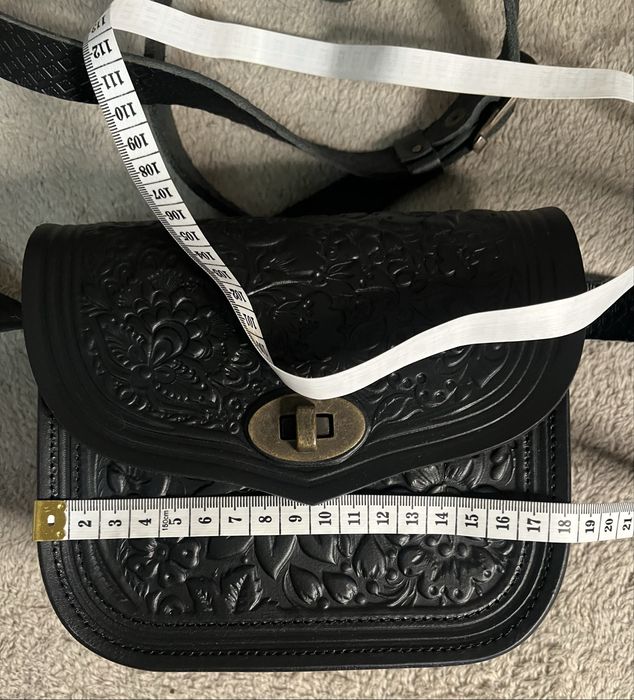 Сумка з натуральної шкіри з тисненням чорного кольору