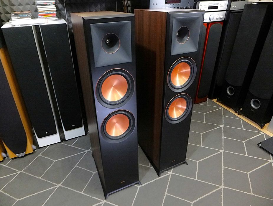 Potężne kolumny głośnikowe KLIPSCH RP-8000F