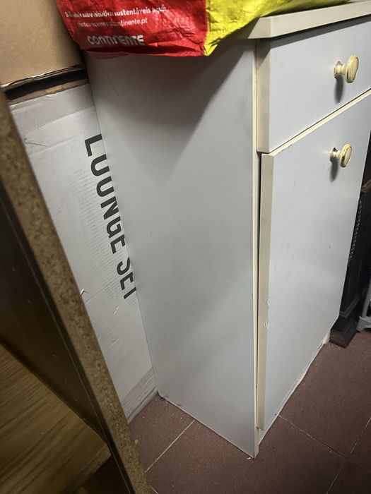 Vendo movel de madeira