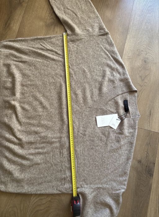Sweter z wełną/oversize/dekolt V/Zara