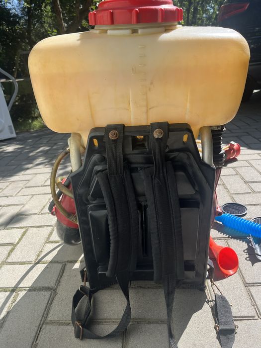 Hecht 459 садовий оприскувач, дуйка для листя, солі, бензиновий