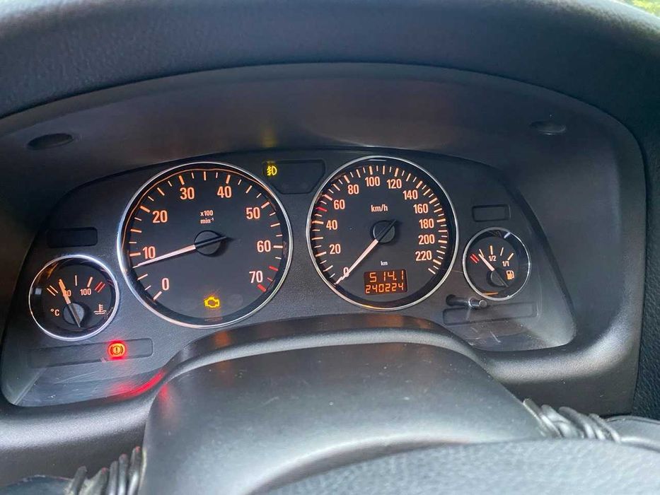 Продам авто Opel Astra 2004