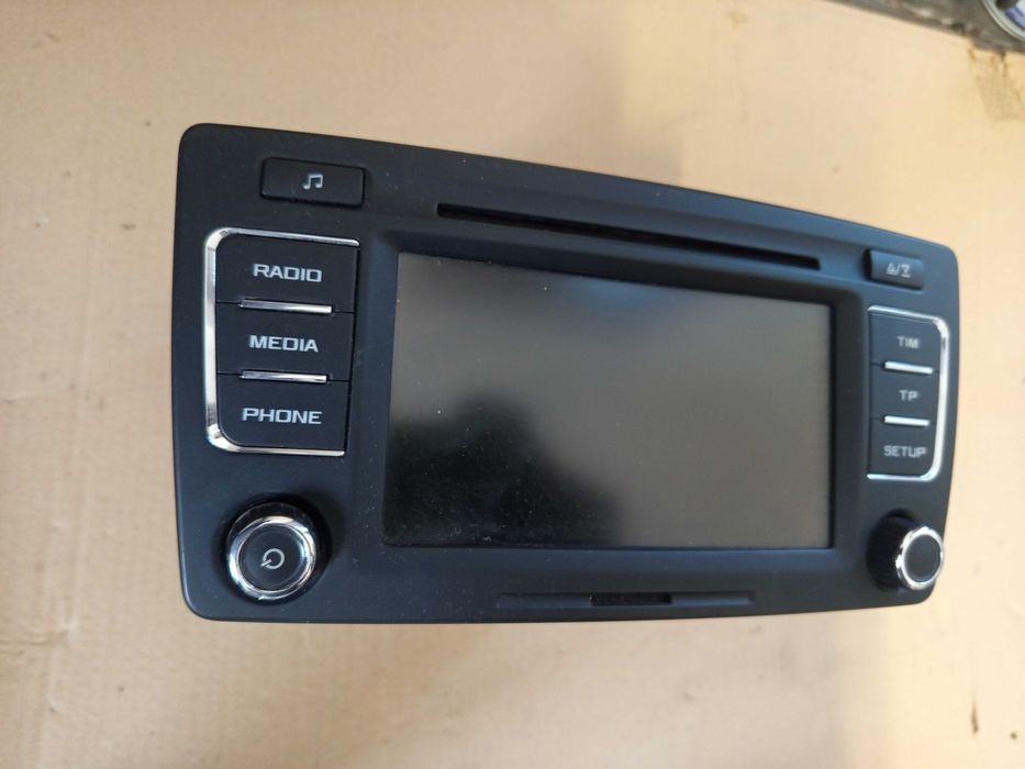 Fabryczne Radio SKODA YETI Octavia II 1Z0.035.156N