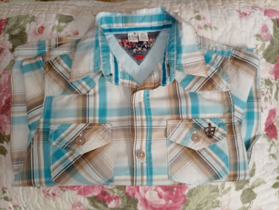 Camisa de manga curta