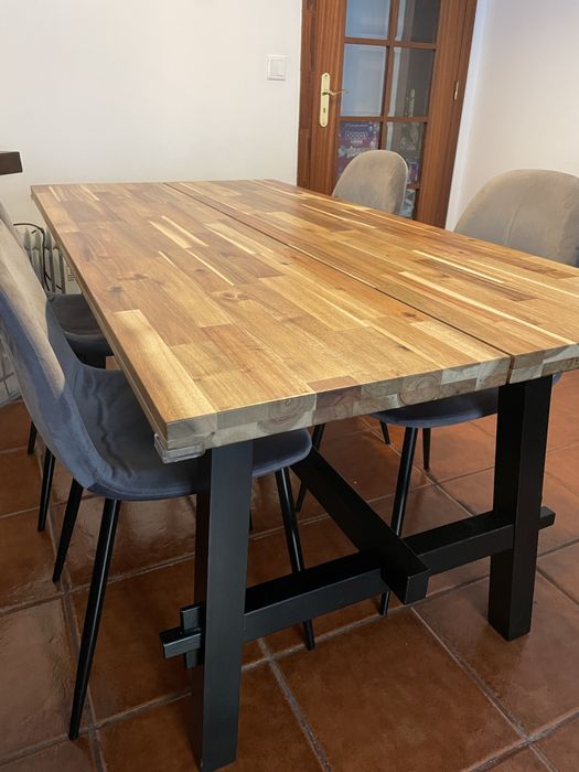 Mesa de Jantar SKOGSTA