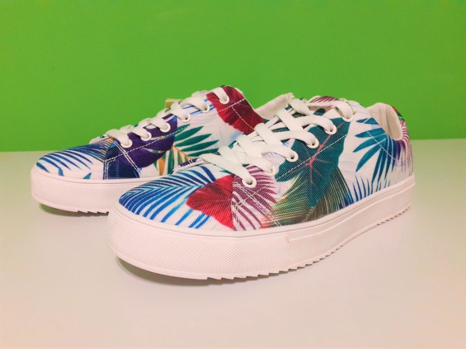 Sneakersy damskie Desigual 39