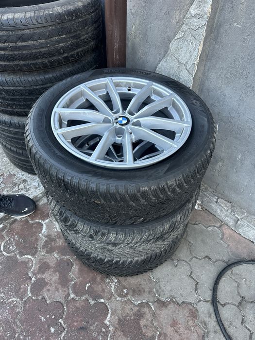 Комплект диски та резина BMW R17 - 225/50 Nokian Snowproof