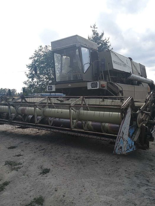 Kombajn Fortschritt E 516 B