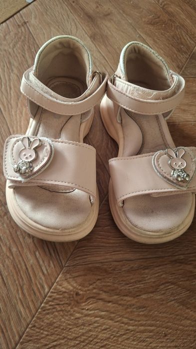 Дитячі босоніжки