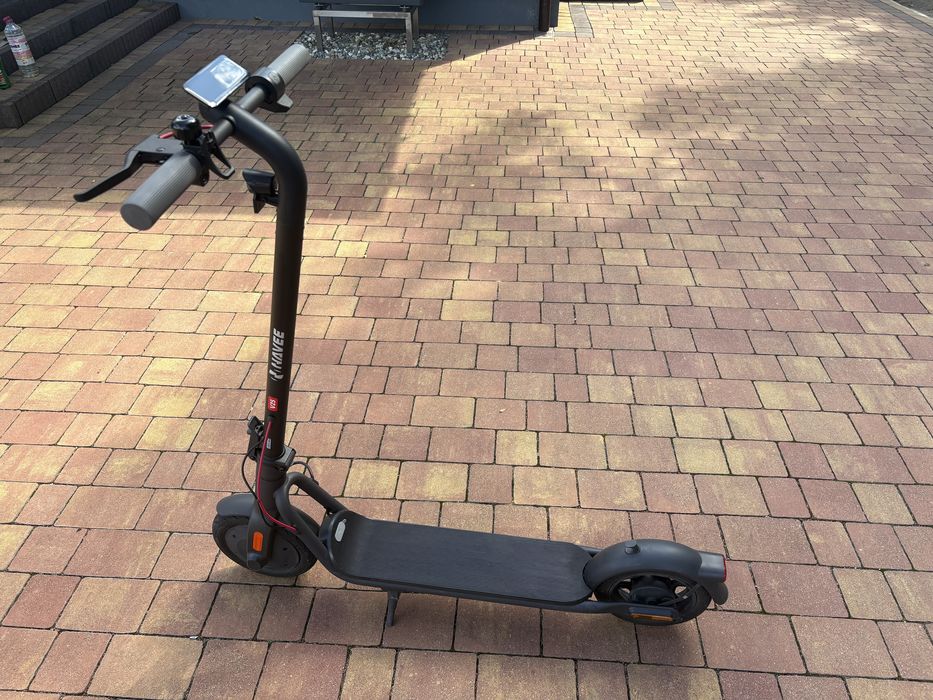 Hulajnoga elektryczna