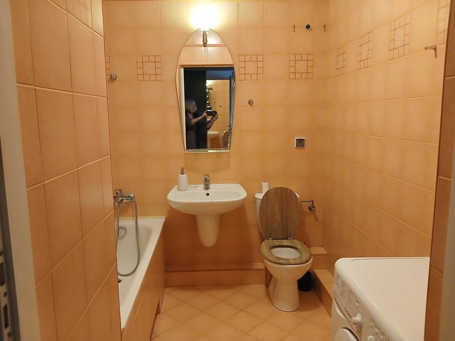 Bezpośrednio, kawalerka KEN 54, Ursynów, oszklony balkon