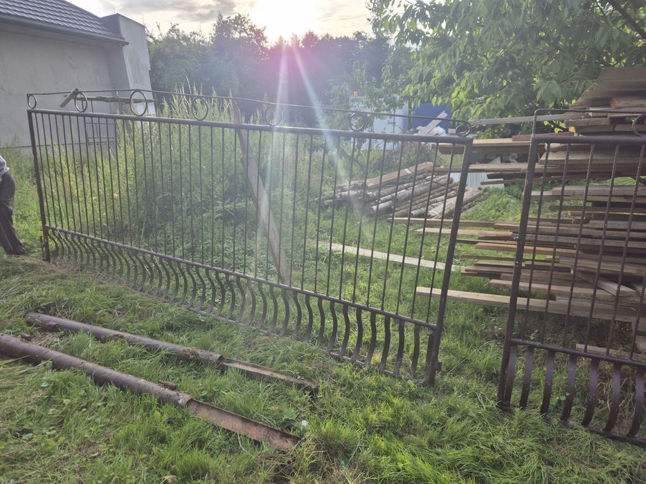 Brama wjazdowa jedno skrzydło bramka słupki