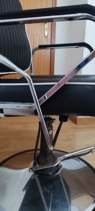 Cadeira de Barbeiro Profissional