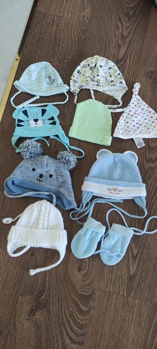 Czapeczki rozmiar 56