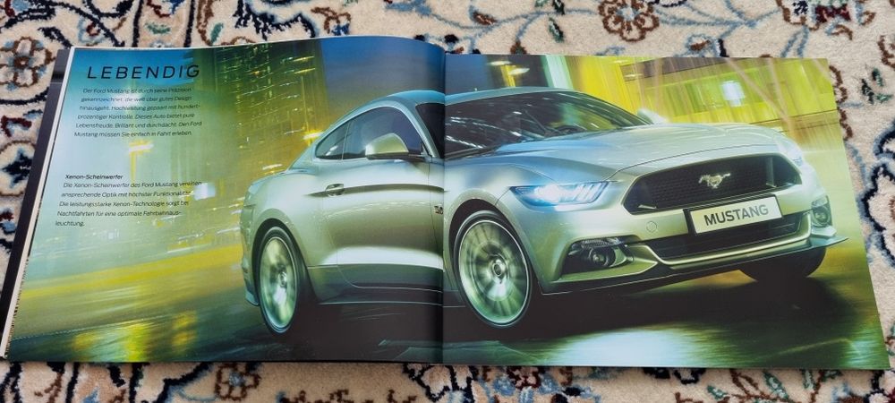 2016 Ford Mustang na innej Audi, Lexus, BMW, Porsche, AMG, Dodge