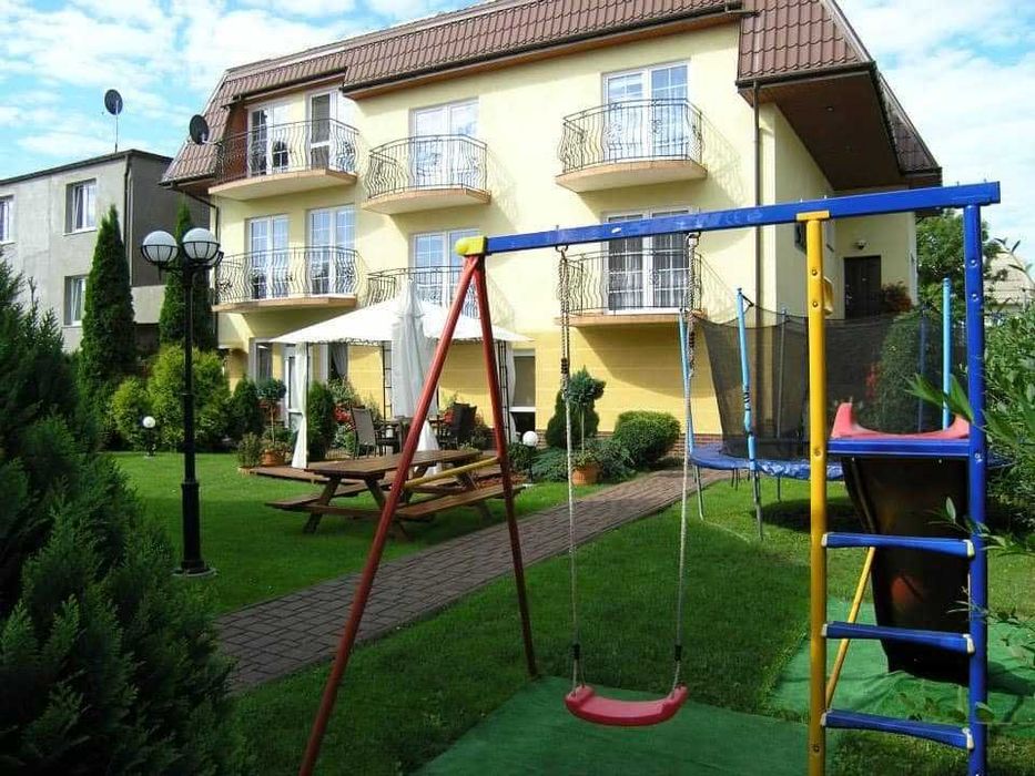 Villa Zuzanna Dąbki noclegi blisko morza