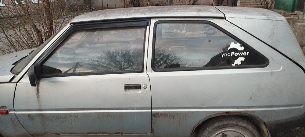Продам, Таврию  на запчасти