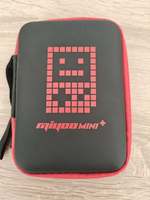 Konsola retro Miyoo Mini +, dwa pokrowce, karta Sandisc 128 GB