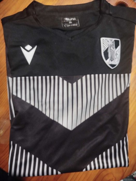 Vitória Sport Club - roupa e mochila original