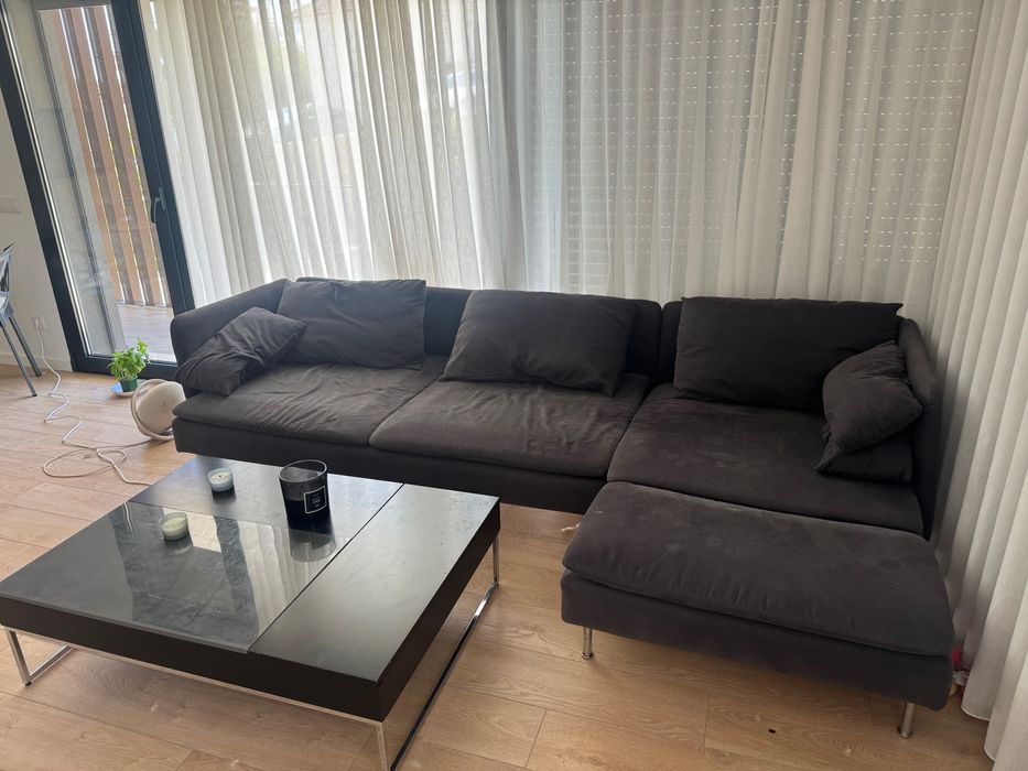 sofá cinza da Ikea