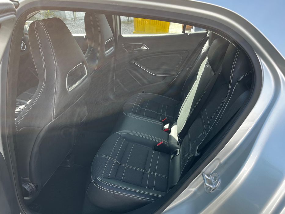 Mercedes GLA 180D Urban