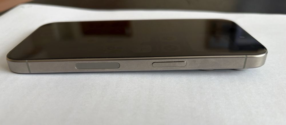 IPhone 15 Pro 256gb esim