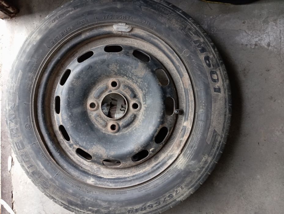 Koło Zapasowe  fiesta 14" alternator, silniczekszyby przód audi a4b6