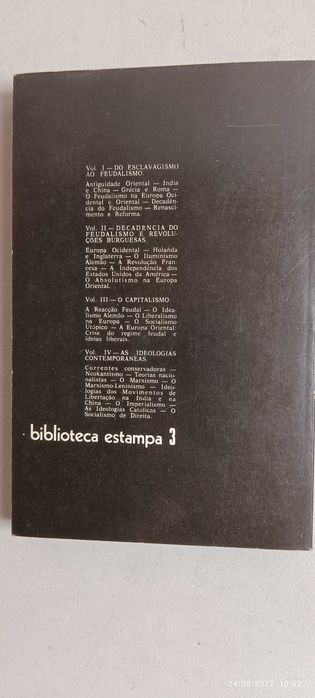 Livro Pa-3 - Direção de V.S. Pokrovski  - História das Ideologias