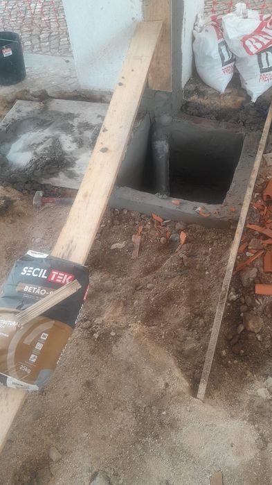 Canalizador e Reparação de canalização Prumada, Esgoto. toda Lisboa