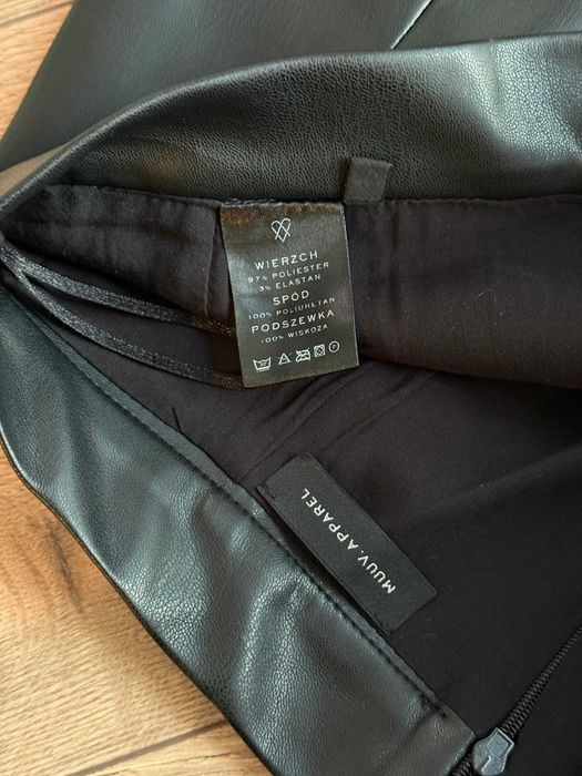 Spódnica skórzana mini MUUV XS