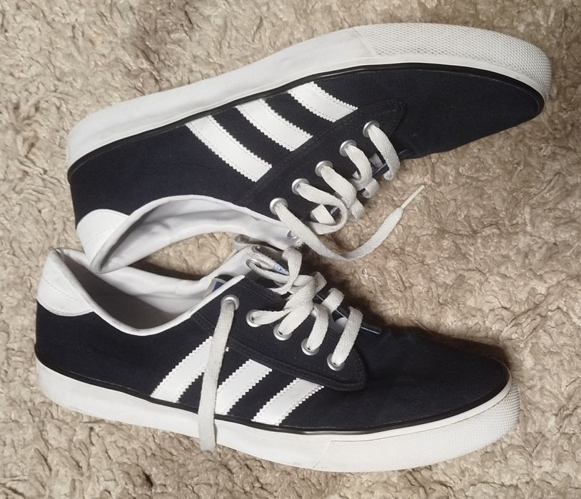 Buty męskie Adidas rozmiar 45 stan bardzo dobry
