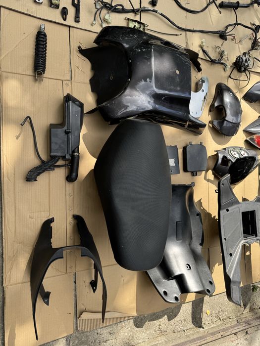 Skuter 50 4t Garelli Tiesse chińskie każde 50 cc 4sów owiewka czasza