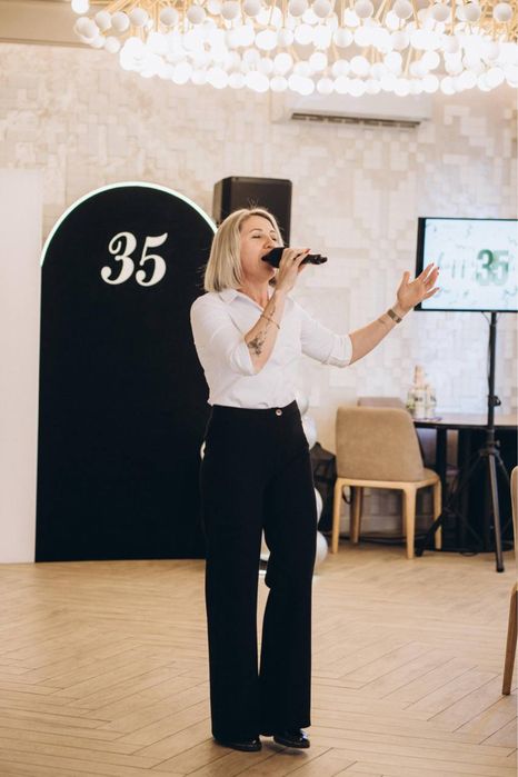 Ведуча, тамада, музика, діджей на свято, Черкаси та район