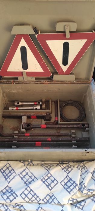 Caixa ferramentas bombeiros antiga