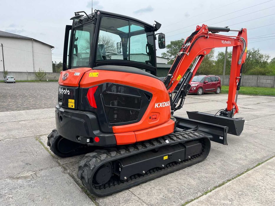 Новий гусеничний міні екскаватор Kubota KX060-5