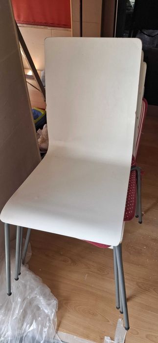 Mesa de refeição extensível IKEA + 4 cadeiras