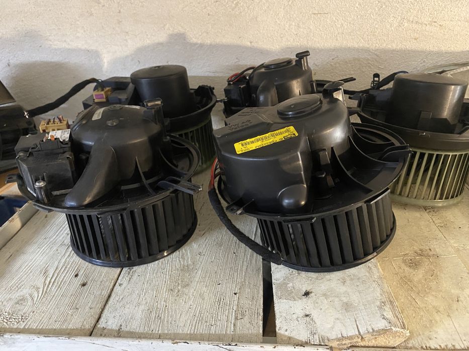 Вентилятор Моторчик пічки VW  Passat B5 B6 Skoda A5 Golf 5 Jetta