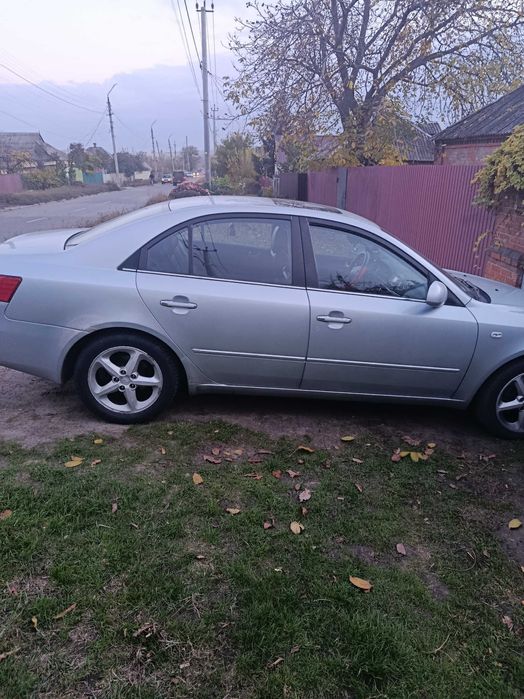 Продам Hyundai sonata