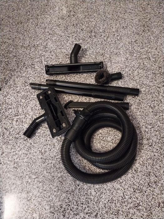 Aspirador Kirby em bom estado.