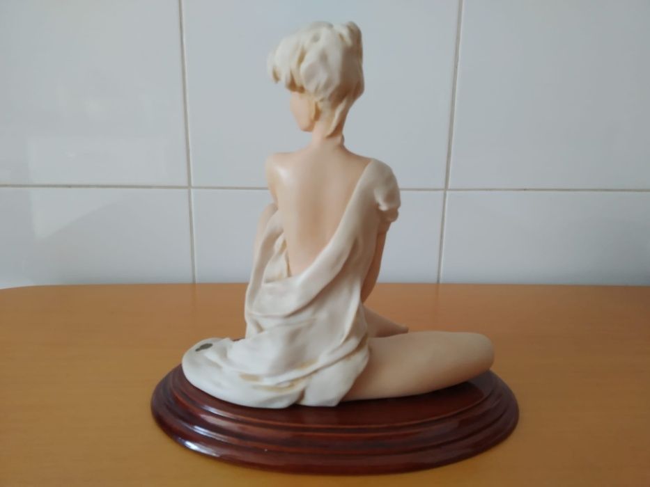 Estatueta em Marfinite (NOVO)