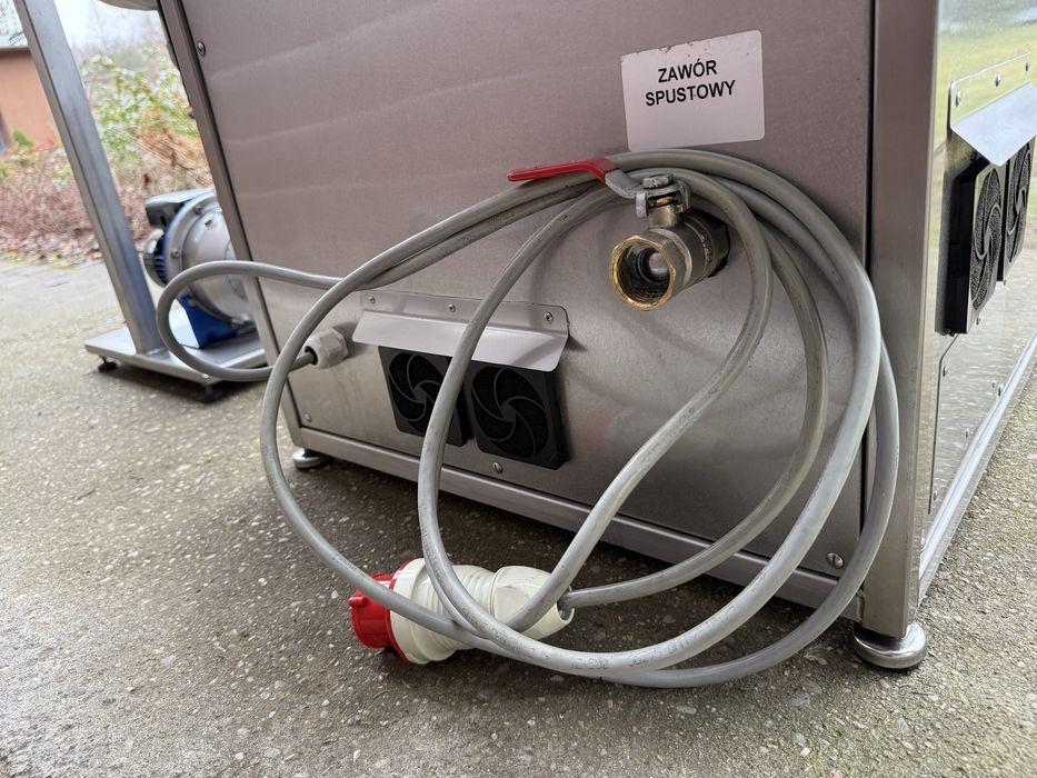 Myjka ultradźwiękowa przemysłowa firmy ULTRON