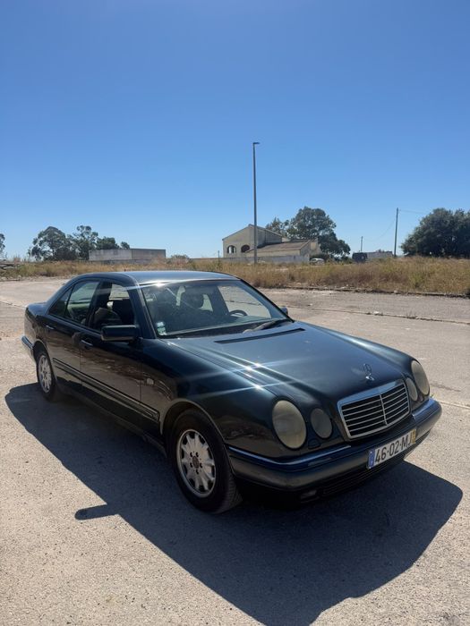 Mercedes E250 Turbo foto 2