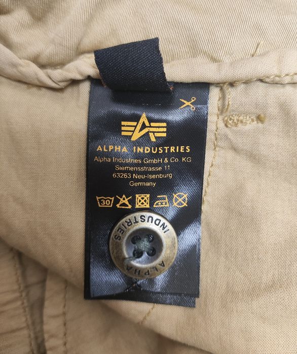 Шорти Alpha Industries (XS)