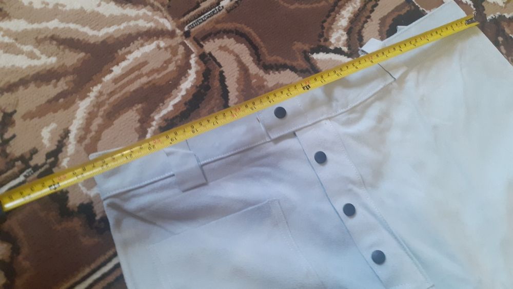 Продам новые  сварочные штаны кожа.