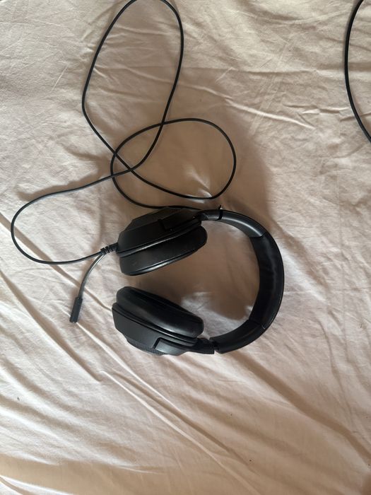 Teclado, Rato e Fones Gaming RAZER