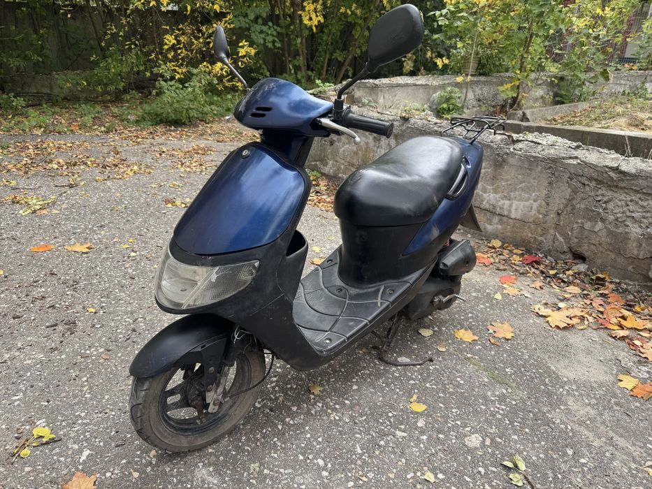 Мопед скутер Suzuki lets 1