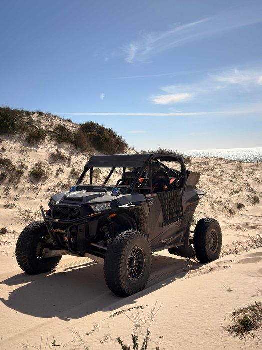 Polaris rzr xp 000 turbo  ssv