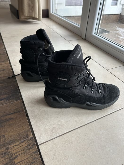 Зимові waterproof чоботи lowa 41 р