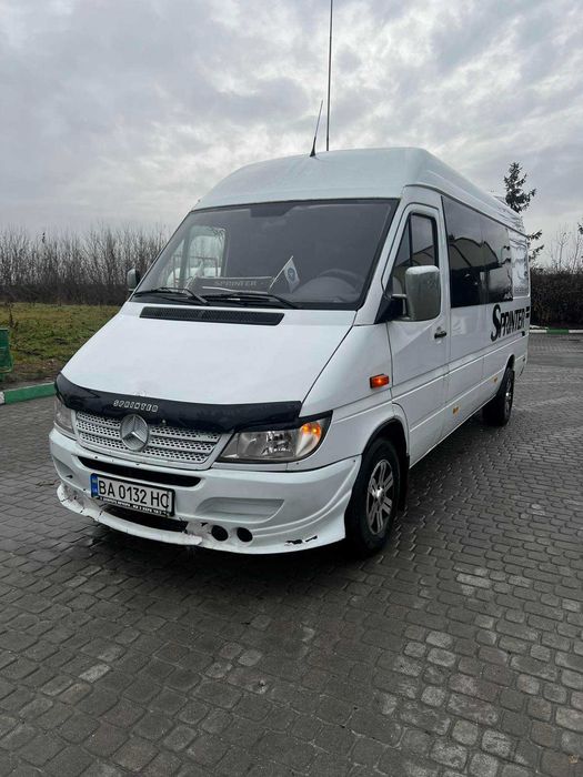 прокат автомобіля